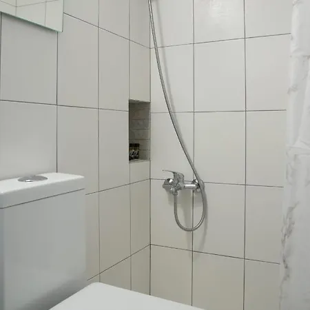 بيت ضيافة Cozy - In The Heart Of Village سكيروس