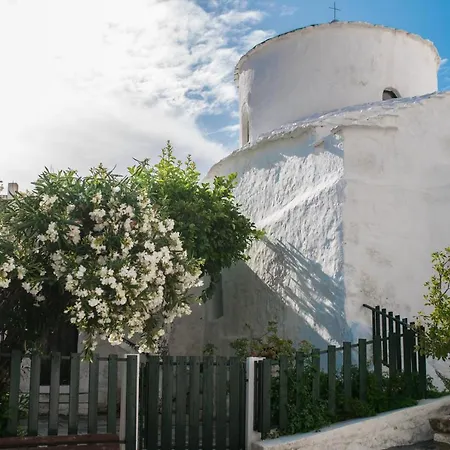 Cozy - In The Heart Of Village Pensjonat Skyros